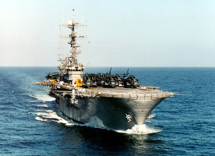 Image: USS Inchon (MCS 12)